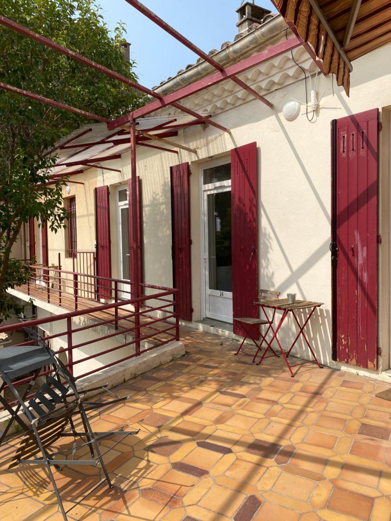 La Maison D'Antonin 2 Nîmes Exterior foto